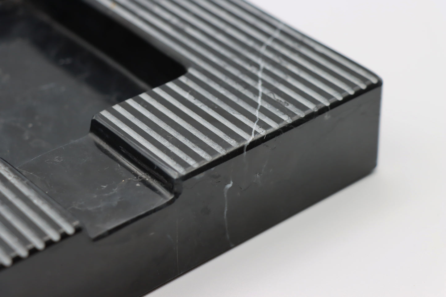 Marble Cigar Ashtray - Nero Margiua