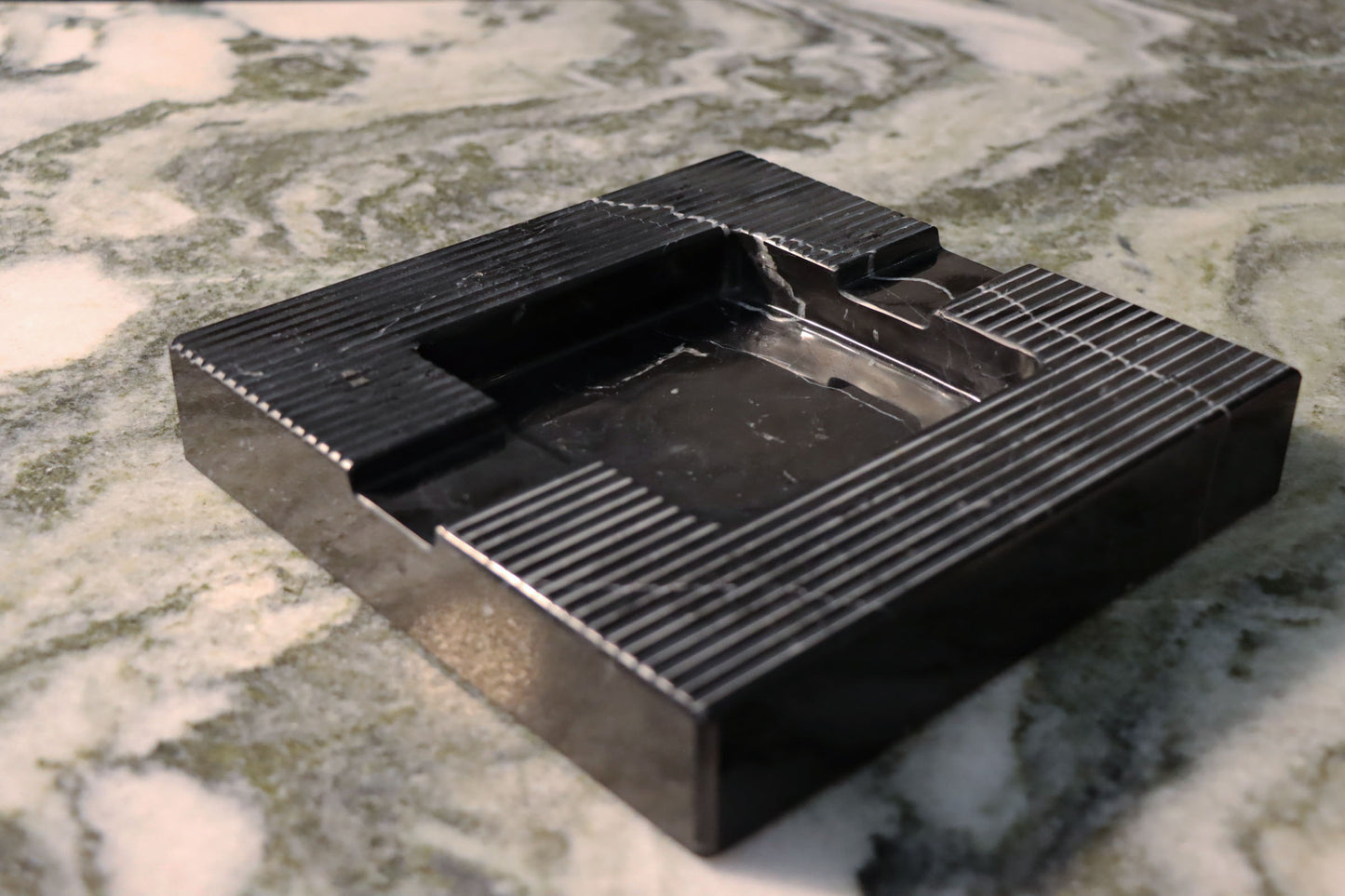 Marble Cigar Ashtray - Nero Margiua