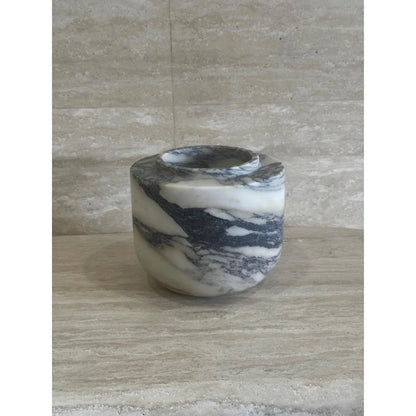 Viola Calacatta marble vase with purple veining right side